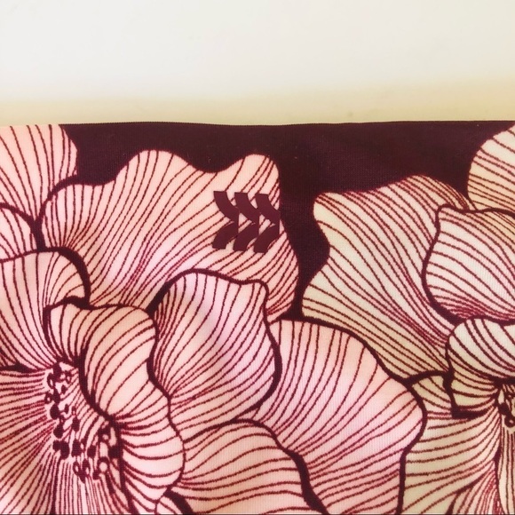 All in Motion Women's Floral Medium Coverage Hipster Bikini Bottom Size XS - Picture 7 of 9